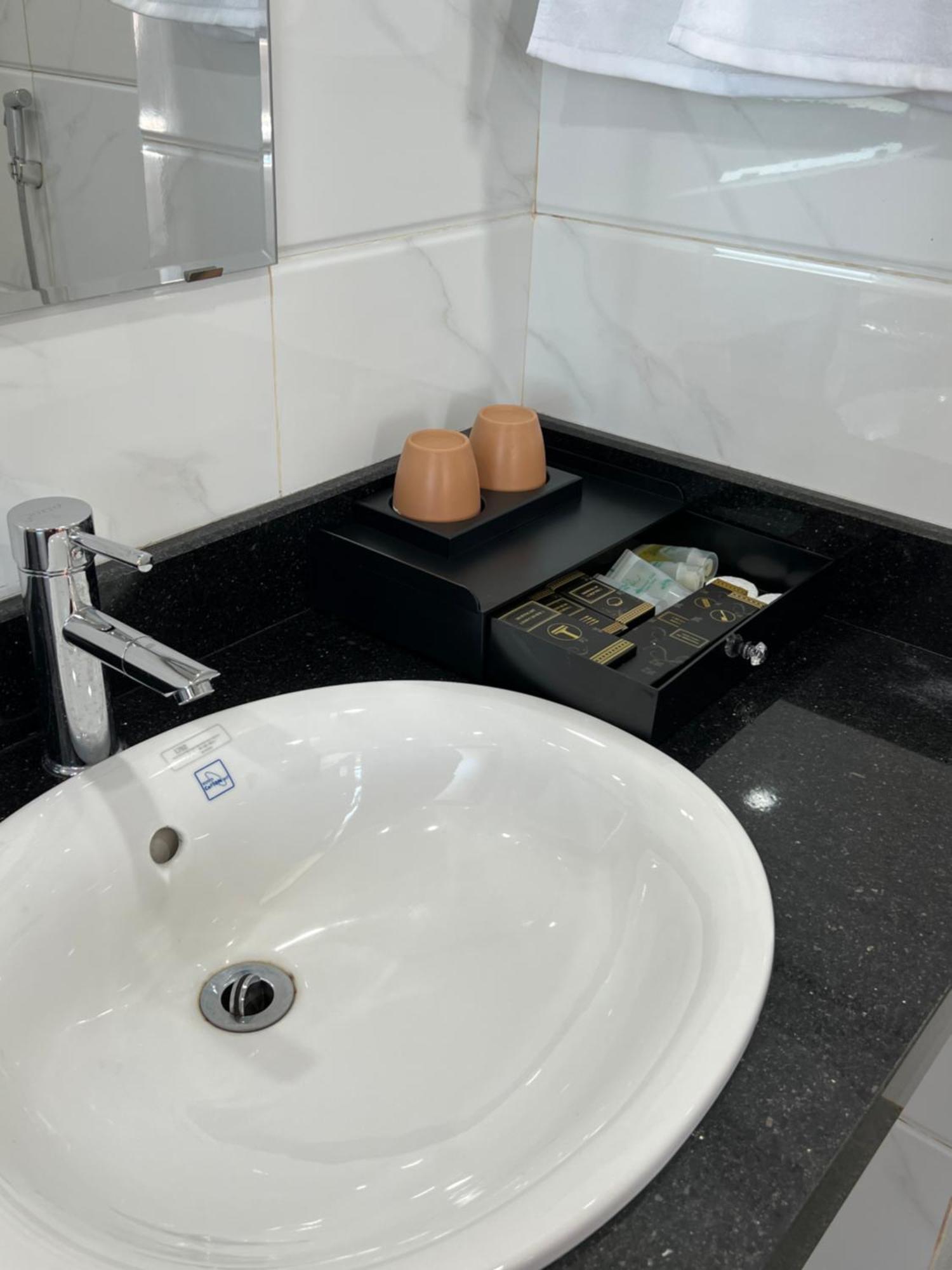 Doan Gia Luxury House Lejlighedshotel Pleiku Eksteriør billede
