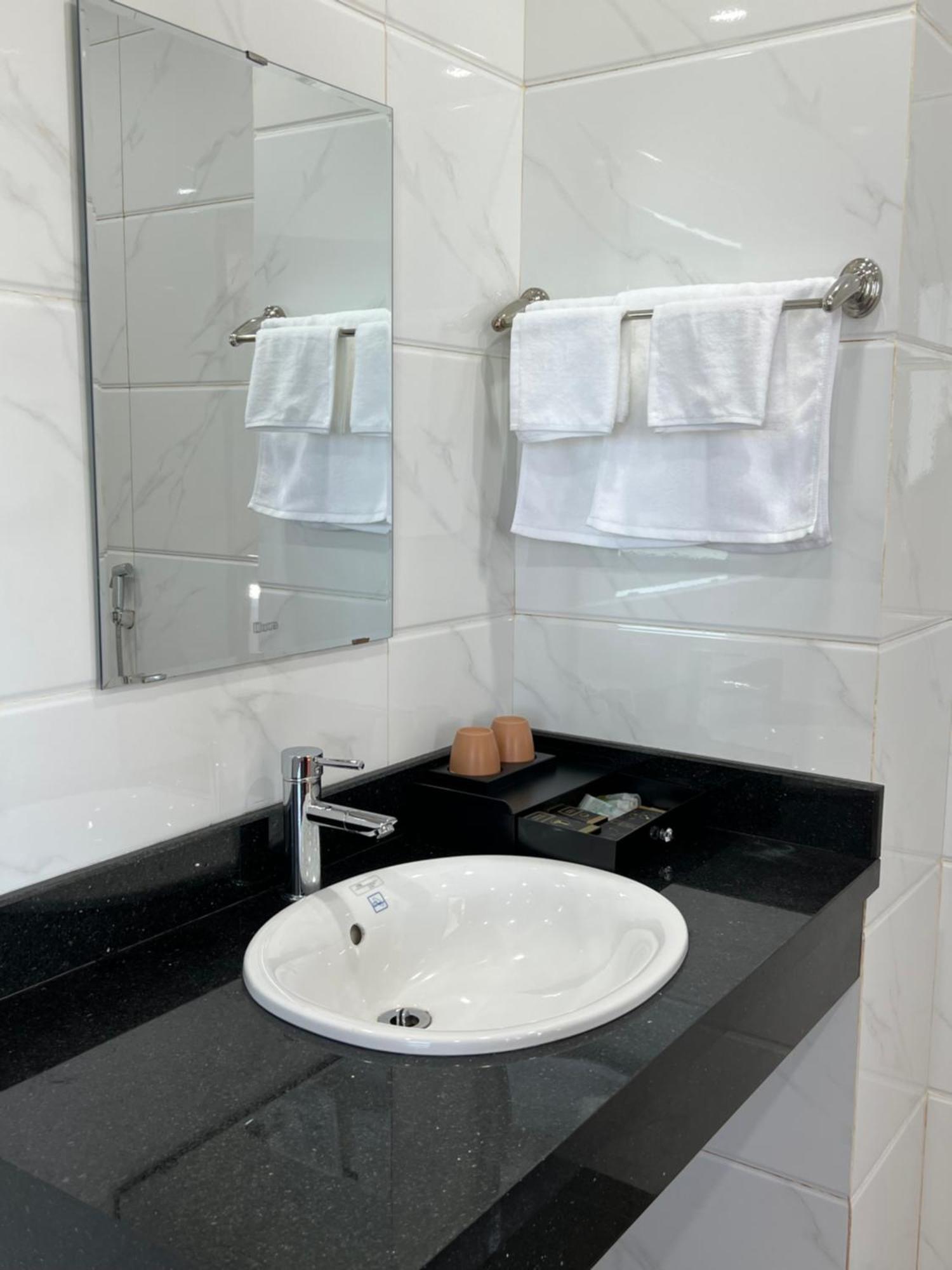 Doan Gia Luxury House Lejlighedshotel Pleiku Eksteriør billede
